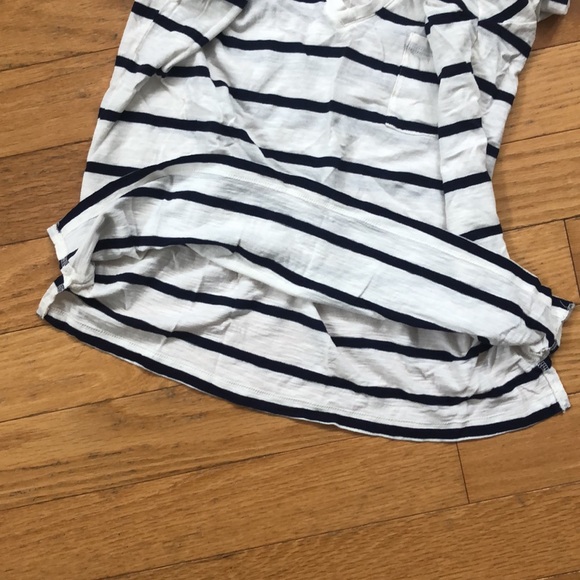 Madewell Whisper Cotton V-Neck w/ Pocket - Navy / White Stripes - Picture 15 of 16